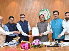 मुख्यमंत्री से CAIT प्रतिनिधियों की सौजन्य मुलाकात, स्वदेशी संकल्प यात्रा में शामिल होने का दिया आमंत्रण