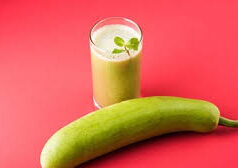 सर्दियों में सेहत के लिए वरदान है लौकी का जूस, एक दिन भी न करें मिस, फायदे जानकर हैरान रह जाएंगे आप