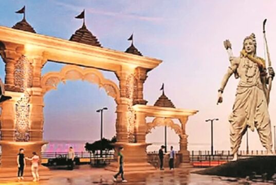 चन्द्रखुरी कौशल्या माता धाम में भव्य तैयारी: 51 फीट की प्रभु श्रीराम की वनवासी प्रतिमा की होगी स्थापना, ग्वालियर से मूर्ति लाने रवाना हुई टीम