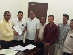 ब्लाक कांग्रेस कमेटी खरोरा ने की पीएम श्री भरत देवांगन हाईस्कूल में पेड़ों की कटाई के विरोध में शिकायत