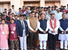 नए विश्वास के साथ आगे बढ़ रहे पुनर्वासित युवा: विधानसभा में समझी जनतांत्रिक प्रणाली