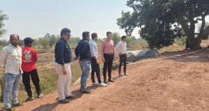 कलेक्टर ने टिनमिनी जलाशय के जीर्णोद्धार कार्य का किया निरीक्षण