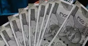 पोस्ट मास्टर ग्रामीणों का पैसा लेकर फरार, फर्जीवाड़े का सनसनीखेज मामला