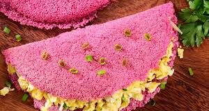 नाश्ते में ट्राई करें चुकंदर पनीर डोसा, स्वाद और सेहत का है अनोखा संगम