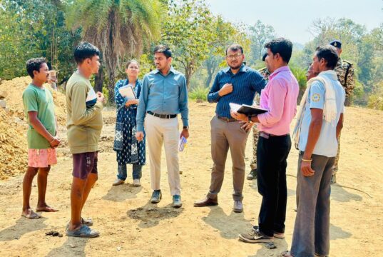 सुकमा की 33 पंचायतों में मिशन कनेक्ट के तहत प्रशासन की दस्तक