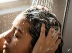 बाल धोने के बाद बहुत टूटते हैं? हेयर वॉश की इन आसान टिप्स से बालों को बनाएं मजबूत, सिल्की और शाइनी