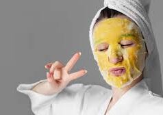 बिना खर्च के पाएं खूबसूरत स्किन, इस आसान फेस मास्क से आएगा बेदाग और नेचुरल ग्लो