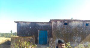 आंगनबाड़ी भवन बनकर तैयार होने से पहले हुआ जर्जर- चढ़ा भ्रष्टाचार की भेंट