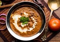 रेस्टोरेंट जैसी क्रीमी और स्मोकी दाल मखनी बनाएं अब घर पर, नोट करें परफेक्ट रेसिपी