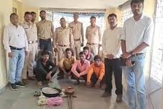 पर्यटन मंडल के रिसार्ट में पक रहा था हिरण का मांस : शिकार करने के आरोप में मैनेजर-कुक समेत 6 कर्मचारी गिरफ्तार