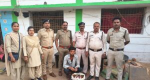 बलौदाबाजार : संयुक्त टीम ने 10 हजार रुपए से अधिक की देशी मदिरा किया जब्त