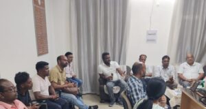 कलेक्टर के निर्देश पर अपर कलेक्टर ने गैस एजेंसी संचालकों की समीक्षा बैठक लेकर दिए आवश्यक निर्देश