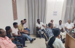 कलेक्टर के निर्देश पर अपर कलेक्टर ने गैस एजेंसी संचालकों की समीक्षा बैठक लेकर दिए आवश्यक निर्देश