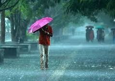 देशभर में फिर करवट लेगा मौसम, छाए रहेंगे बादल; कई राज्यों में बारिश का अलर्ट