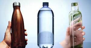 प्लास्टिक, स्टील या तांबा- पानी पीने के लिए कौन-सी बोतल है सबसे सही जानें एक्सपर्ट से…