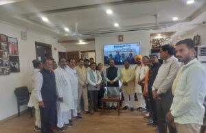 नगरी में फोरलेन सड़क व तालाब सौंदर्यीकरण के लिए मंत्री से मांगी स्वीकृति, जल्द सौगात मिलने की उम्मीद