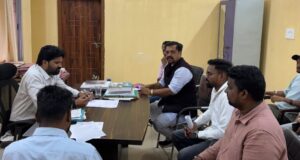 एनएमडीसी एल1-एल2 भर्ती की नि:शुल्क कोचिंग शुरू कराने पूर्व नगर पालिका अध्यक्ष शैलेन्द्र सिंह के नेतृत्व में एसडीएम को सौंपा गया ज्ञापन, बेरोजगार युवाओं के लिए उठी मांग