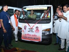 कबीरधाम में महिलाओं ने संभाली स्टीयरिंग, उपमुख्यमंत्री विजय शर्मा बने पैसेंजर