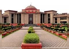 बिना मान्यता वाले स्कूलों के प्रवेश विज्ञापन पर छत्तीसगढ़ हाई कोर्ट सख्त, शिक्षा सचिव से मांगा हलफनामा
