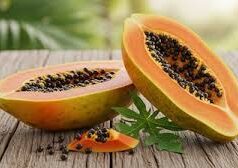 पाचन और इम्यूनिटी के लिए पपीता कच्चा खाएं या पका ,जानें एक्सपर्ट से…..
