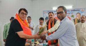 पत्रकार भवन चैनपुर में अधिमान्य पत्रकार नेतृत्व समिति द्वारा किया गया भव्य सम्मान समारोह, पत्रकारों की एकता और भूमिका पर हुआ मंथन