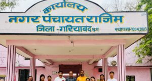 विश्व गौरैया दिवस पर कलरव बर्ड फीडर अभियान – चार वर्षों से यूथ एंड इको क्लब के छात्र बांट रहे बर्ड फीडर