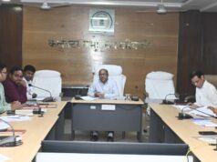 कलेक्टर ने कृषि एवं समवर्गीय विभागों की ली संयुक्त समीक्षा बैठक ,ग्रामीण अर्थव्यवस्था सुदृढ़ करने समन्वित कार्य पर दिया जोर