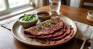 रोज के पोहा-पराठे से हो गए हैं बोर? नाश्ते में बनाएं चुकंदर का चीला, स्वाद और सेहत दोनों में बेमिसाल