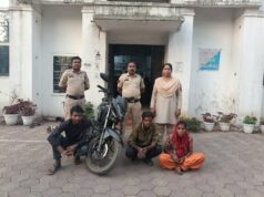 जिला अस्पताल से चोरी बाइक 24 घंटे के भीतर बरामद, महिला सहित तीन आरोपी गिरफ्तार
