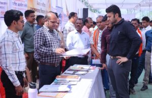 तहसील पुसौर में आयोजित हुआ जनसमस्या निवारण शिविर:सैकड़ों ग्रामीणों ने सौंपे आवेदन, कई मामलों का मौके पर निराकरण