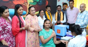सर्वाइकल कैंसर से बचाव के लिए एचपीवी टीकाकरण अभियान का हुआ शुभारंभ
