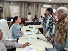 कलेक्टर चंदन त्रिपाठी ने साप्ताहिक समय-सीमा बैठक में की समीक्षा, जनगणना 2027 की तैयारियों पर जोर