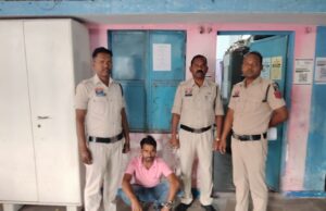 “ऑपरेशन आघात” के तहत जूटमिल पुलिस की कार्रवाई, गांजा परिवहन करते आरोपी गिरफ्तार