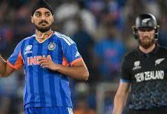 अर्शदीप पर ICC का जुर्मानाः टी20 विश्व कप 2026 फाइनल में गेंद फेंकने के लिए 15% मैच फीस कटौती