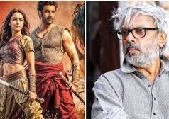 संजय लीला भंसाली ने खुद बता दिया कब पूरी होगी ‘लव एंड वॉर’ की शूटिंग…