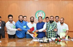 एनएचएम कर्मचारी संघ के प्रतिनिधिमंडल की मुख्यमंत्री विष्णु देव साय से सौजन्य मुलाकात