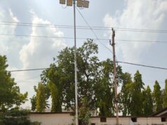 नगरी का हाई स्कूल मैदान अब रोशनी से जगमग — अध्यक्ष बलजीत छबड़ा के प्रयास से अंधेरे पर लगा पूर्ण विराम”