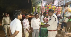 खरोरा में कानून का कड़ा पहरा: टीआई कृष्ण कुशवाहा की सख्ती से शराबियों-जुआरियों में हड़कंप