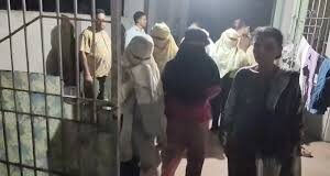 सेक्स रैकेट का भंडाफोड़: किराए के मकान में चल रहा था देह व्यापार, 8 महिलाएं हिरासत में
