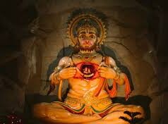 सबसे शक्तिशाली कवच हनुमान चालीसा को क्यों माना जाता है जानें इसके पीछे की वजह….