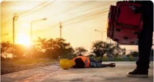 कैसे करें बचाव बढ़ती गर्मी में हीट स्ट्रोक का खतरा, क्या होते हैं लक्षण….