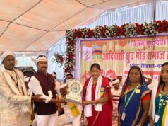 गट्टासिल्ली में ध्रुव गोंड समाज का 70वां महाधिवेशन संपन्न समाज के प्रत्येक व्यक्ती को भारतीय संविधान व समाजिक नियमावली का ज्ञान हो- लक्ष्मी ध्रुव