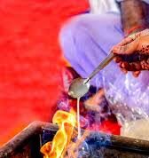 भंग हो सकती है घर की सुख शांति, हवन-पूजन के समय बीच में कभी न उठें….