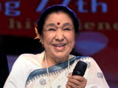 आशा भोसले ने 20 भाषाओं में बिखेरा सुरों का जादू, 12 हजार गानों के साथ बनाया रिकॉर्ड