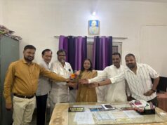 जीएसटी सर्व को लेकर कैट के जिला अध्यक्ष रघुनाथ पोद्दार,टीम के साथ जॉइंट कमिश्नर से की मुलाकात