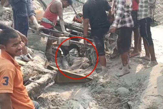 सीएसईबी राखड़ बांध फूटा, जेसीबी ऑपरेटर की मौत, 3 मजदूरों का सफल रेस्क्यू, जांच टीम गठित