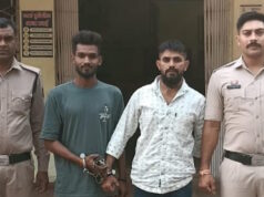 वायरल बनने का जुनून पड़ा महंगा: थाने में रील बनाई, पहुंच गए सलाखों के पीछे