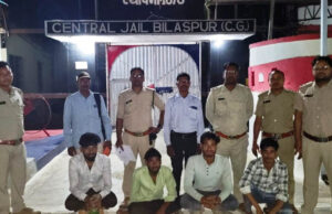 बीजापुर आबकारी विभाग की बड़ी कार्रवाई अवैध विदेशी शराब के साथ आरोपी गिरफ्तार