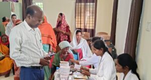 संकट में भी नहीं टूटा हौसला: प्रधानमंत्री जीवन ज्योति बीमा योजना ने संभाला चंदा बाई का परिवार