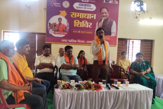 सुशासन तिहार शिविर में उमड़ी लोगों की भीड़, 103 आवेदन प्राप्त सड़क, नाली, नाला, महतारी वंदन एवं प्रधानमंत्री आवास योजना से जुड़े आवेदन रहे प्रमुख